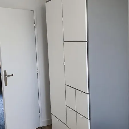 Cyclades Dans Piscine Tennis Boulodrome