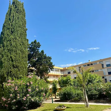 Appartement Cyclades Dans Résidence Piscine Tennis Boulodrome